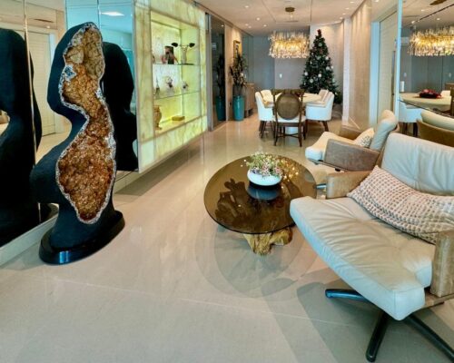 ad173ce9-9d3f-419e-8708-672bd715bc81