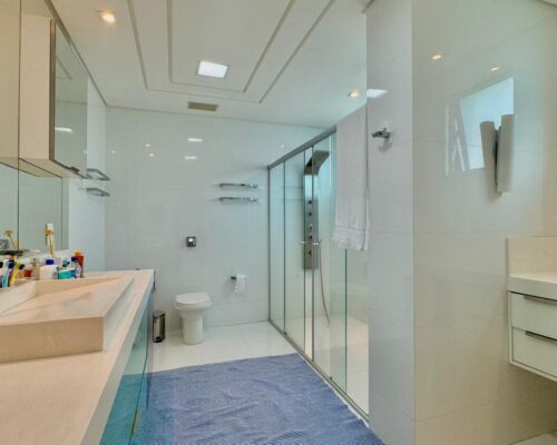 a253c242-2bf7-4faf-822e-94b643d5fe4f