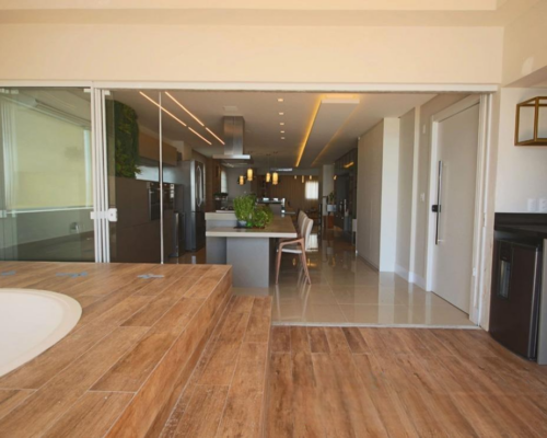 WhatsApp Image 2024-12-18 at 09.29.15-Photoroom