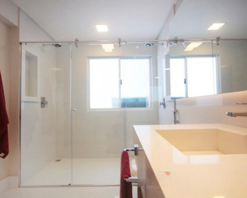 WhatsApp Image 2024-12-18 at 09.29.44-Photoroom