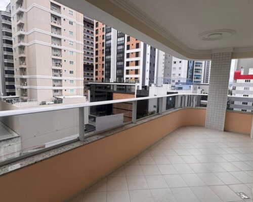 WhatsApp Image 2025-10-02 at 17.51.39 (3)