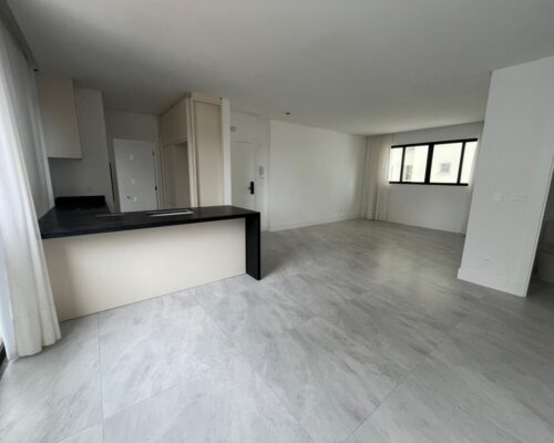 WhatsApp Image 2025-10-02 at 18.07.37