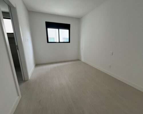 WhatsApp Image 2025-10-02 at 18.07.39 (3)