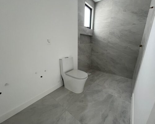 WhatsApp Image 2025-10-02 at 18.07.41